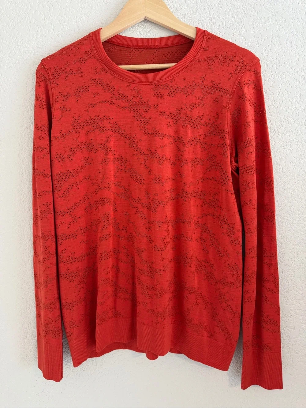 Lululemon Long Sleeve Top Rust/Burnt Orange Perforated Knit